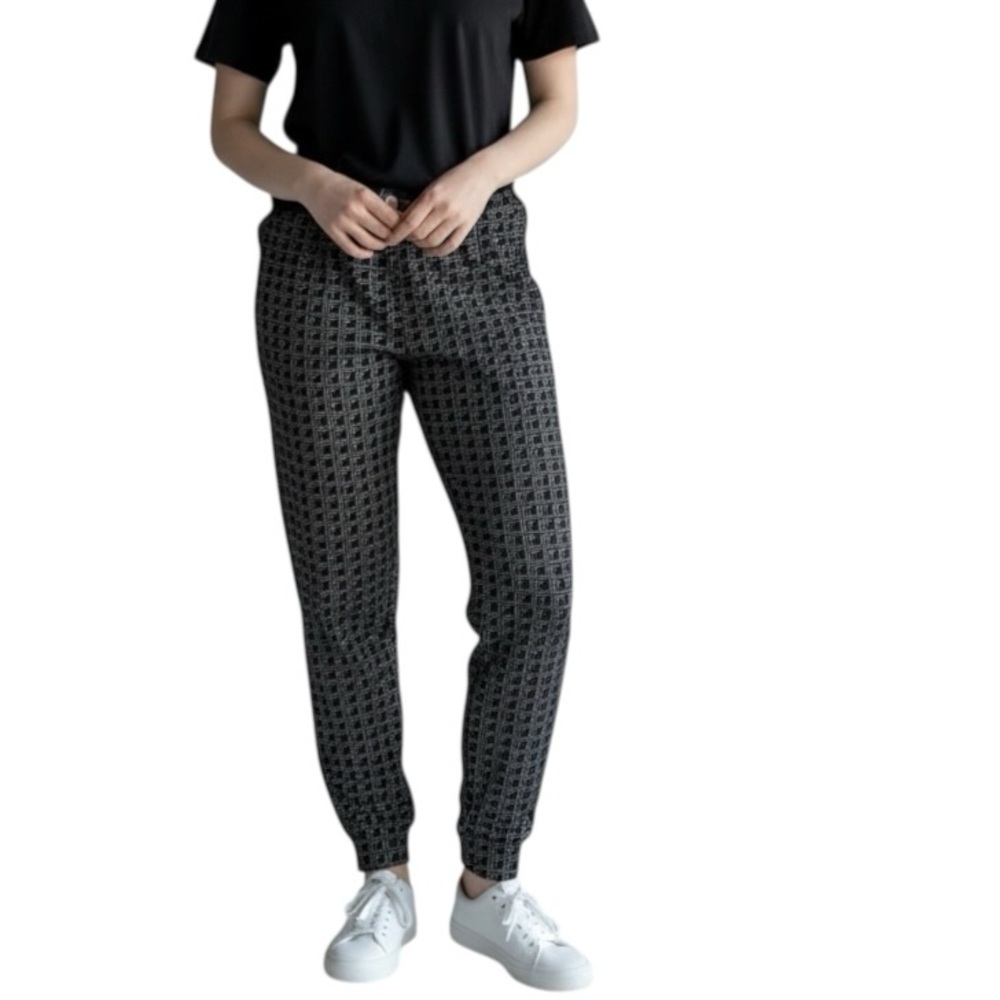 Judith & Charles geometric print elastic waist pull on pants excellent condition